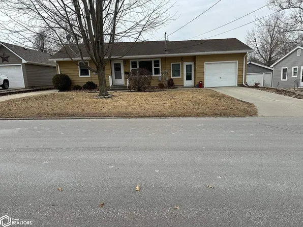 701 E 15th St S, Newton, IA 50208