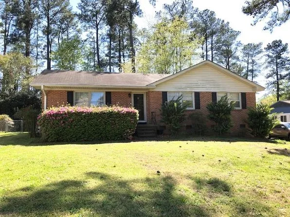 3204 Bell Dr, Raleigh, NC 27610