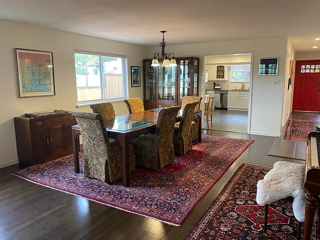 224 Hermosa Dr SE — Photo 163