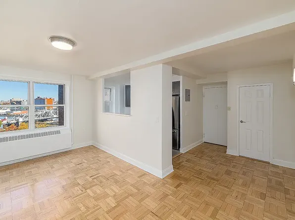 10 E 138th St #B108, New York, NY 10037
