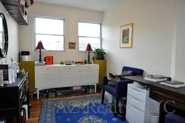 Rented by FirstService Realty (legacy) | media 9