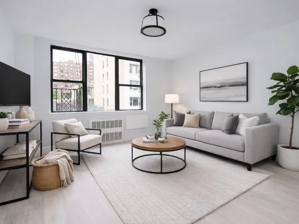 418 E 77th St #4A, New York, NY 10075