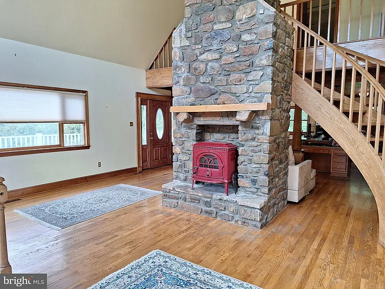9078 Knoll Run Ln — Photo 11