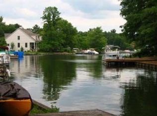 1433 Lakeview Pkwy, Locust Grove, VA 22508