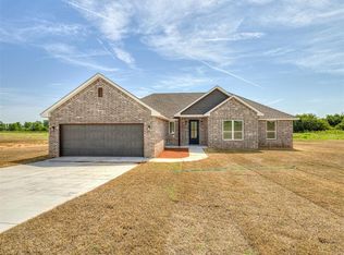1033 Heritage Hills Dr, Tuttle, OK 73089