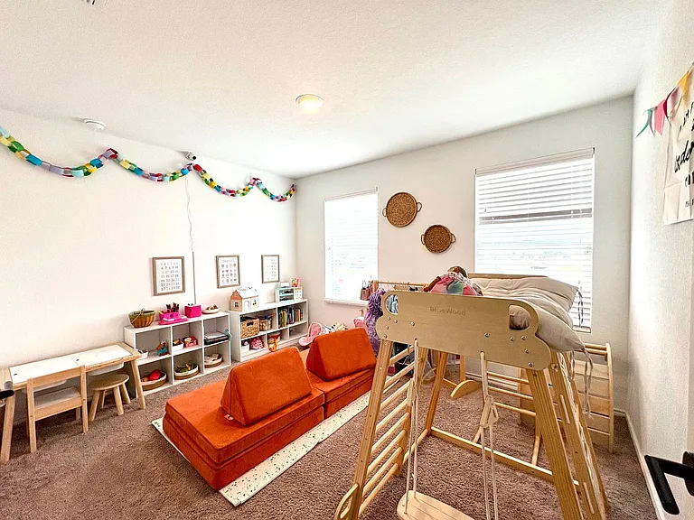 4011 Imogene Ivy — Photo 10