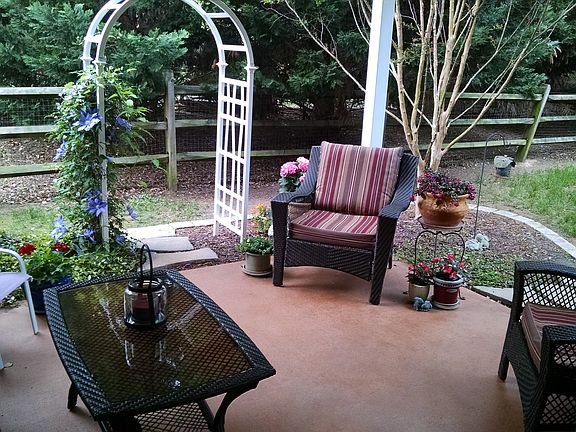 Covered back porch 
