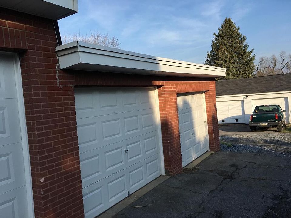 2nd image of 117 Hershey Ave