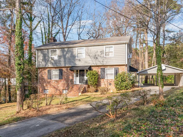 3704 Pembrook Pl, Raleigh, NC 27612