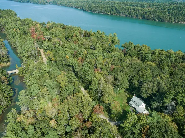 83 Henry Creek Way, Harpswell, ME 04079