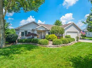 42 Corbin Dr N, Granville, OH