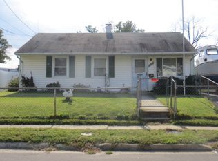 723 Carson Ave, Oxon Hill, MD 20745