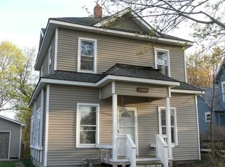 11829 Prairie Ave, Hebron, IL 60034