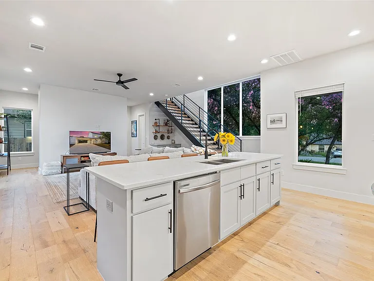 22218 Briarcliff Dr — Photo 14
