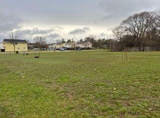 6519 N 106th St, Milwaukee, WI 53224