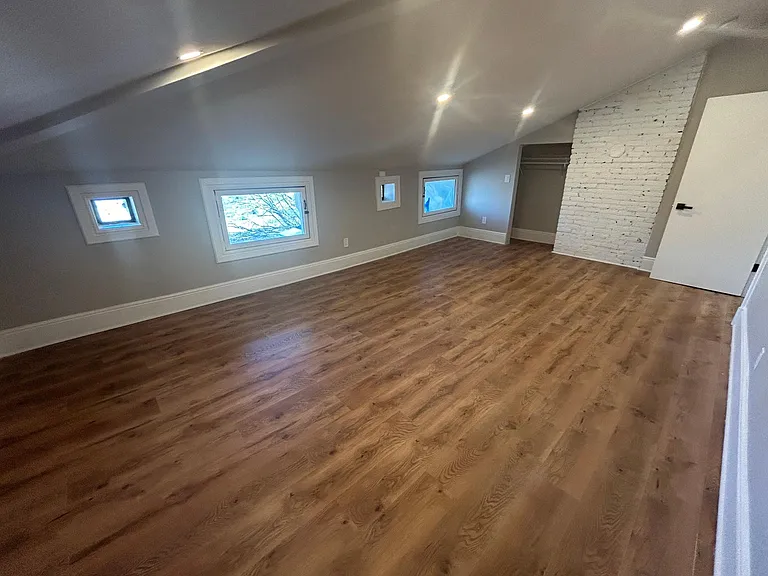 3805 Franklin Blvd #301 — Photo 26