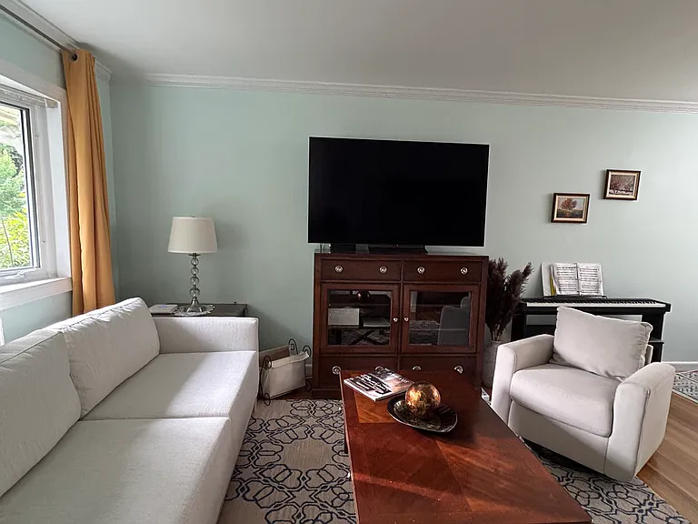 10213 Conover Dr — Photo 5