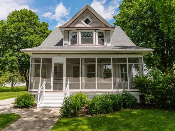 433 East Washington STREET, Lake Mills, WI 53551