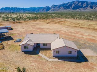 1176 W Trigger Ln, Cochise, AZ 85606
