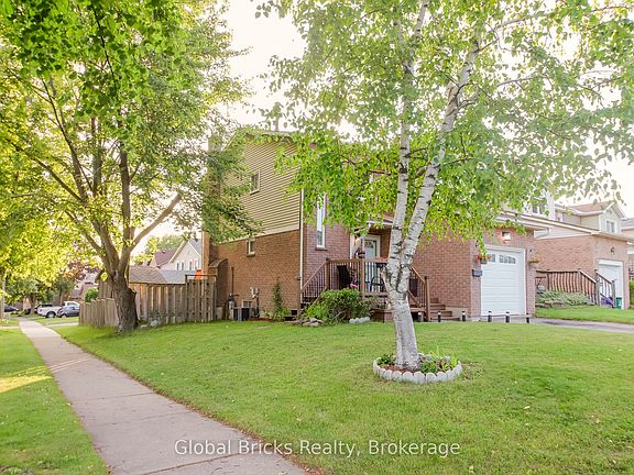4th image of 56 Winston Cres