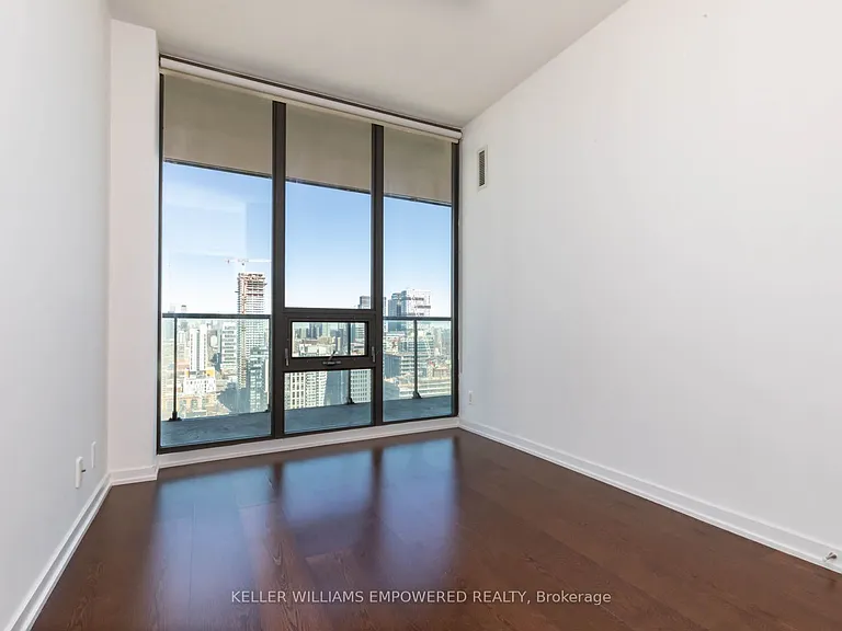 33 Lombard St #3603 — Photo 20