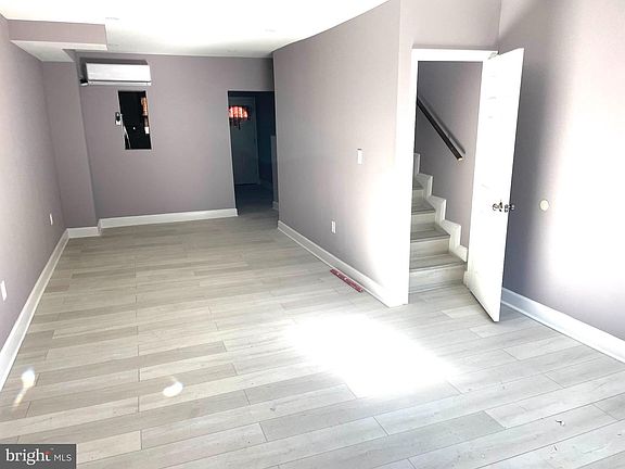 3rd image of 1610 Cereal St