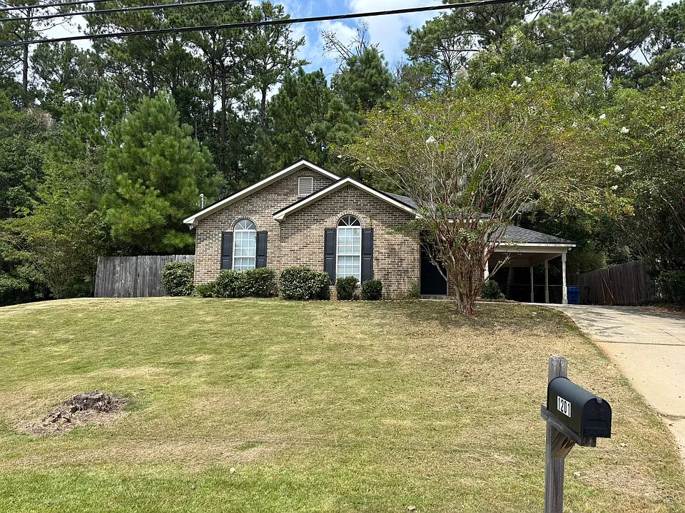 1201 Canaan Ct