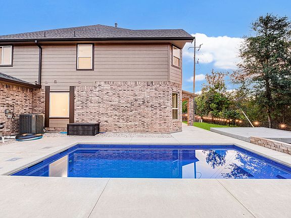 3rd image of 14017 Northline Lake Dr