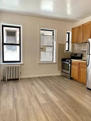 2nd image of 4329 39th Pl APT 17