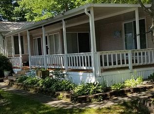 1261 Sunnyshore Dr, Gladwin, MI 48624