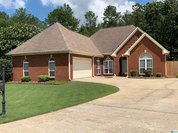 204 Creden Cir, Alabaster, AL 35007