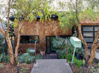 1390 Summit Rd, Berkeley, CA 94708