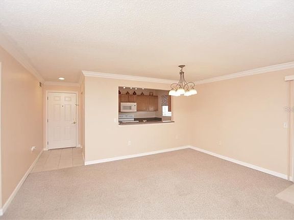 4th image of 1927 Toucan Way Unit 304