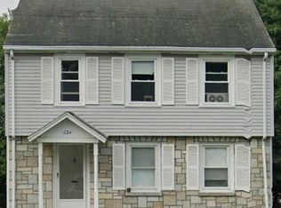 624 Main St #1F, Watertown, MA 02472