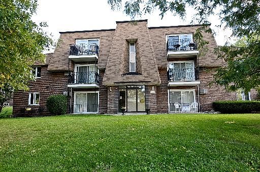 1st image of 8231 S Archer Ave #4
