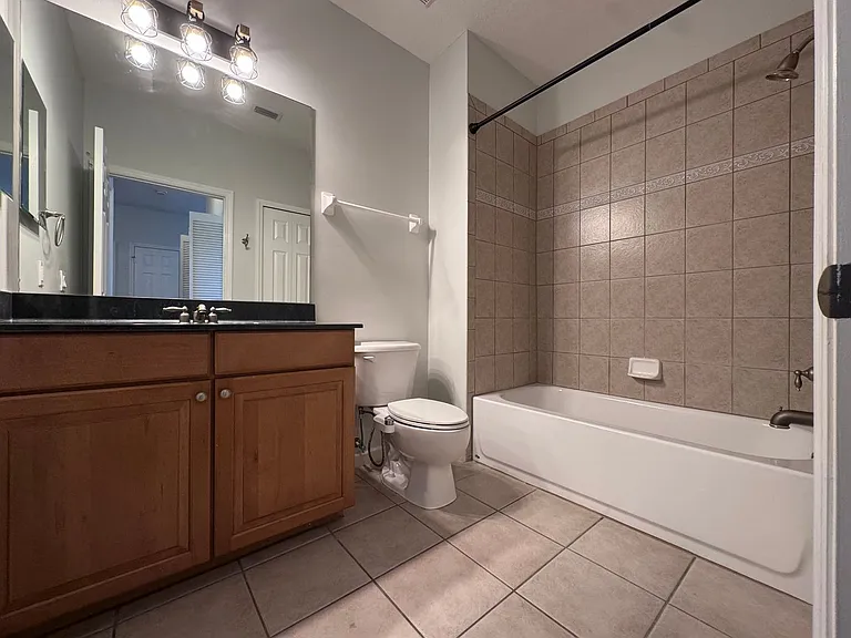 4249 Corrine Dr #104 — Photo 40