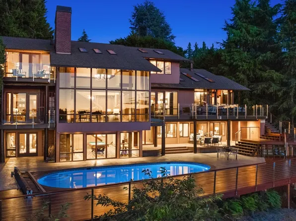 7445 SE 71st Street, Mercer Island, WA 98040