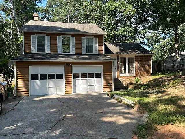 3 bed, 1488 sqft, $2,350 — Photo 2