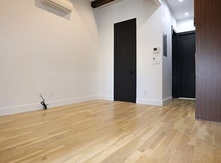 97 Havemeyer St #3B, Brooklyn, NY 11211