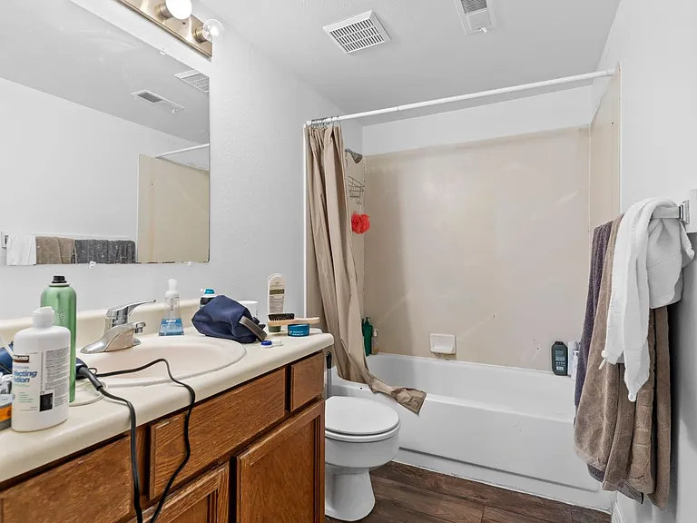782 N 800 E #22 — Photo 10