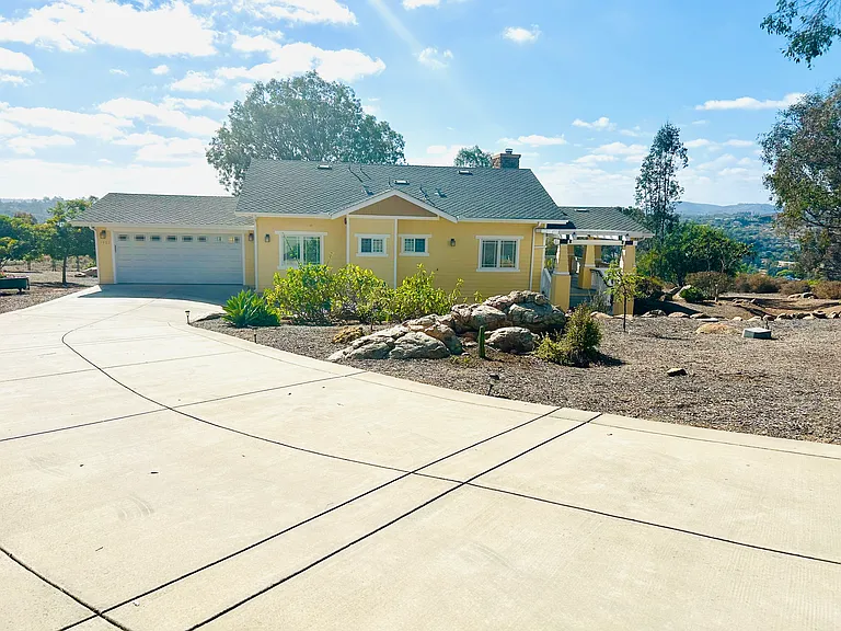 7982 Artesian Rd — Photo 1
