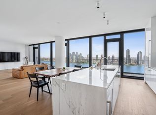 695 1st Ave #28A, New York, NY 10016