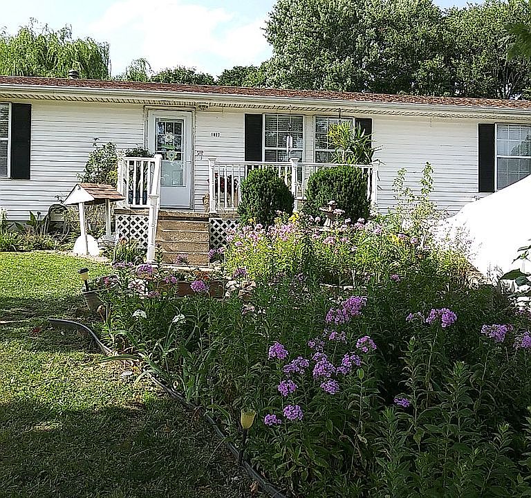 1st image of 1817 S 55th St