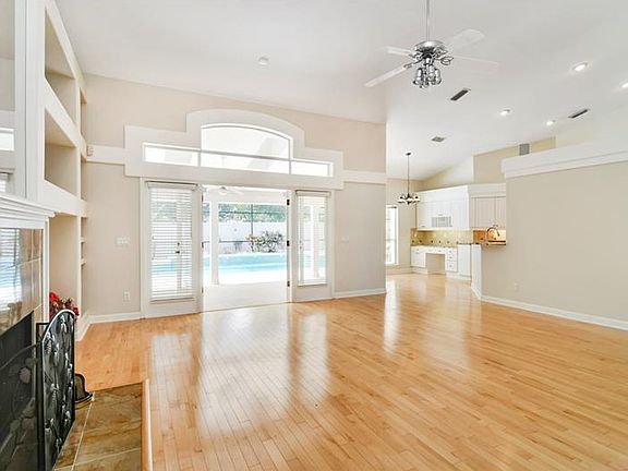 2nd image of 4844 Wingrove Blvd
