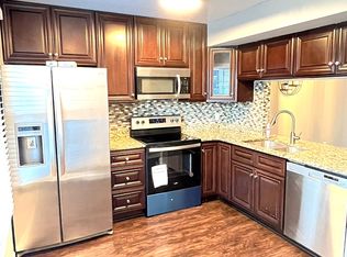 5147 Rugby Rd, Virginia Beach, VA 23464