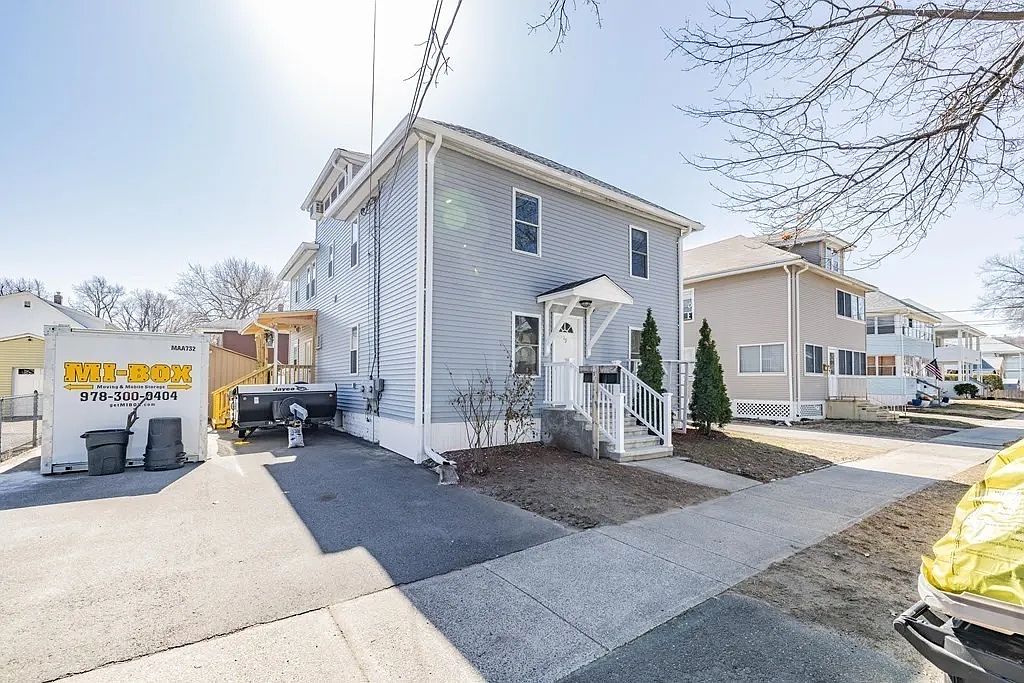 19 Bonner St #1, Chicopee, MA 01013 | Zillow
