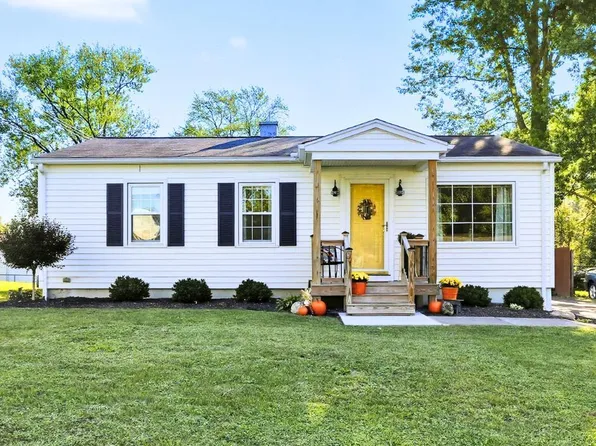 4342 Beechmont Dr, Cincinnati, OH 45244