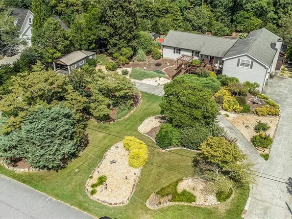 6228 Lively Way, Cumming, GA 30040