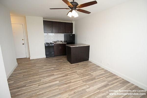 1st image of 3933 N Clarendon Ave APT 602