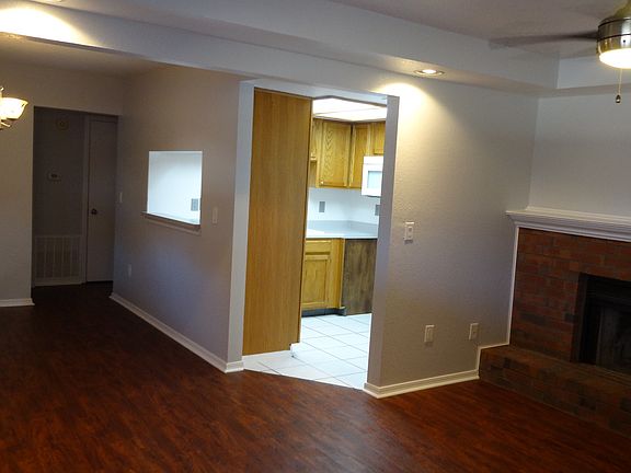 5th image of 11525 N Meridian Ave APT 128